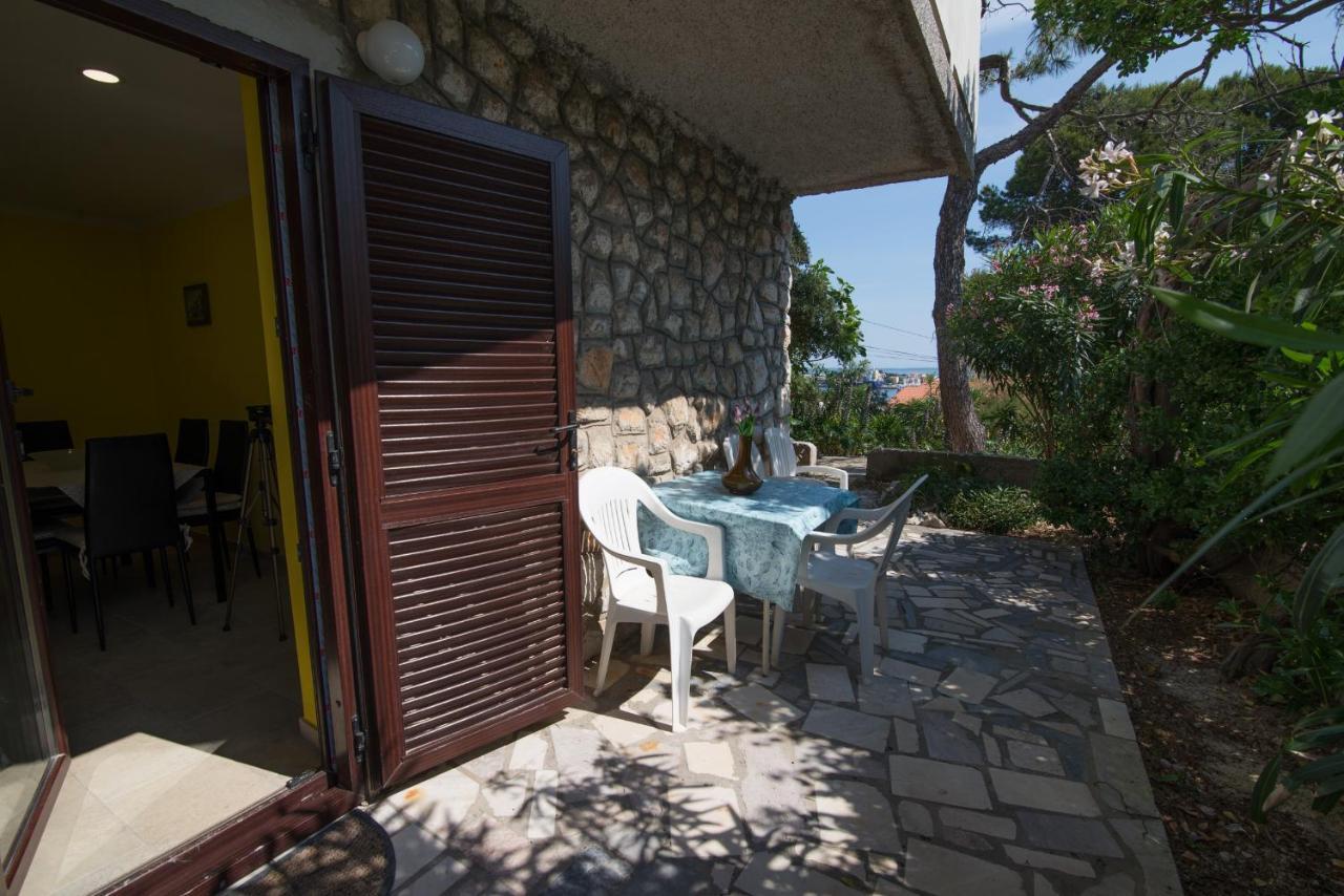 Nena Apartment Mali Losinj Exterior photo