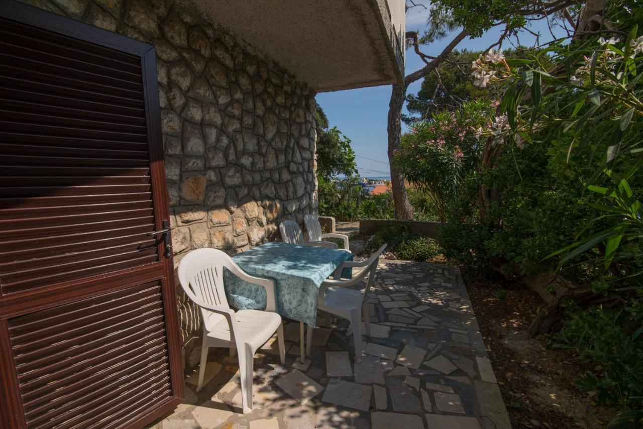 Nena Apartment Mali Losinj Exterior photo
